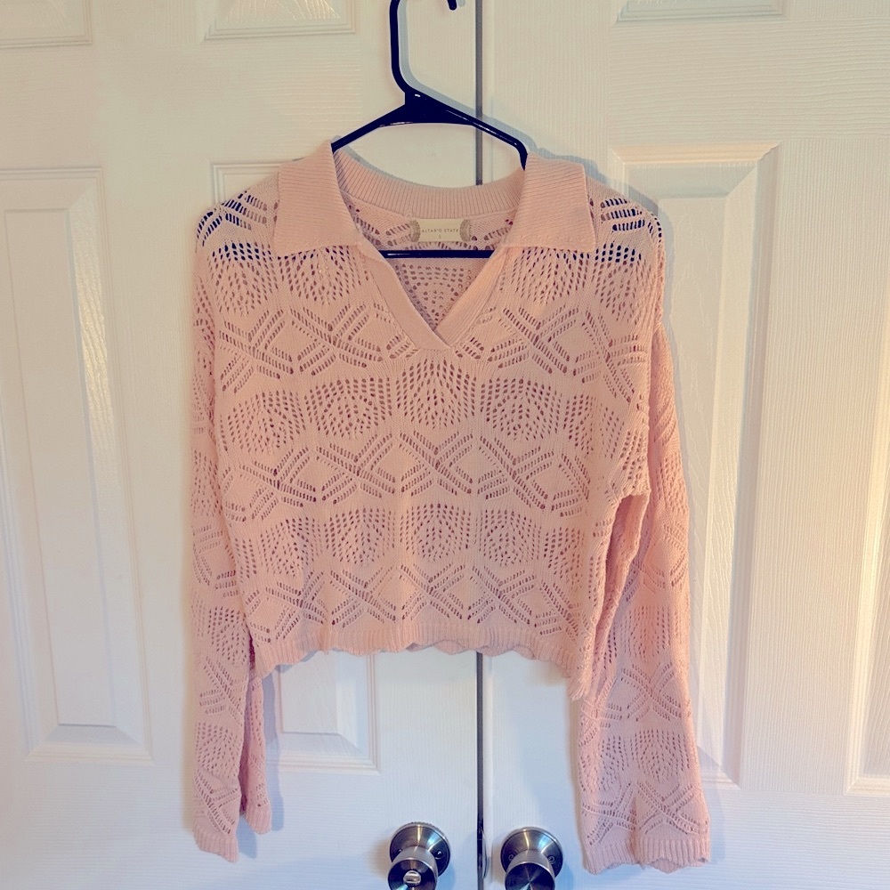 Elegant Peach V-Neck Women's Sweater